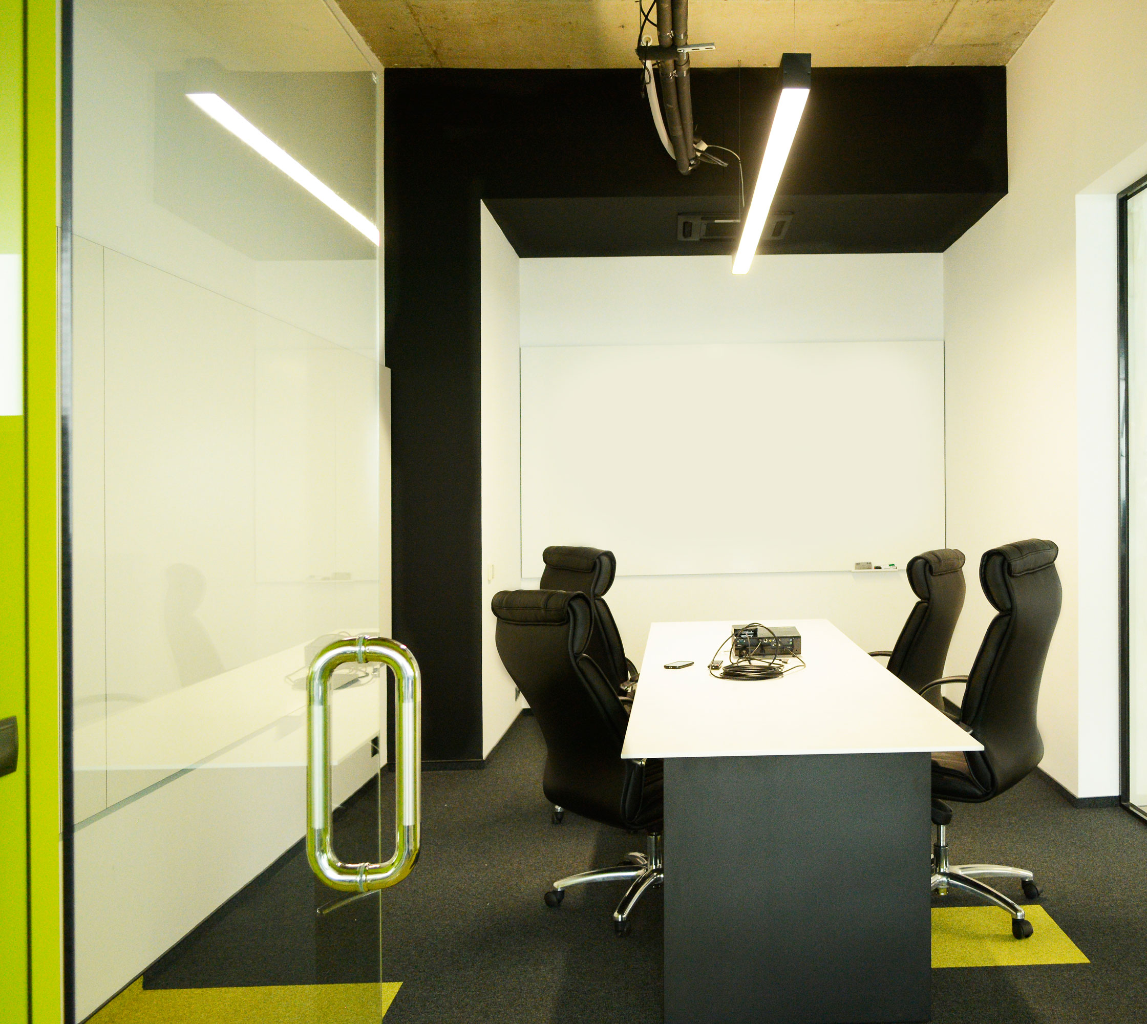 innologica office conference room